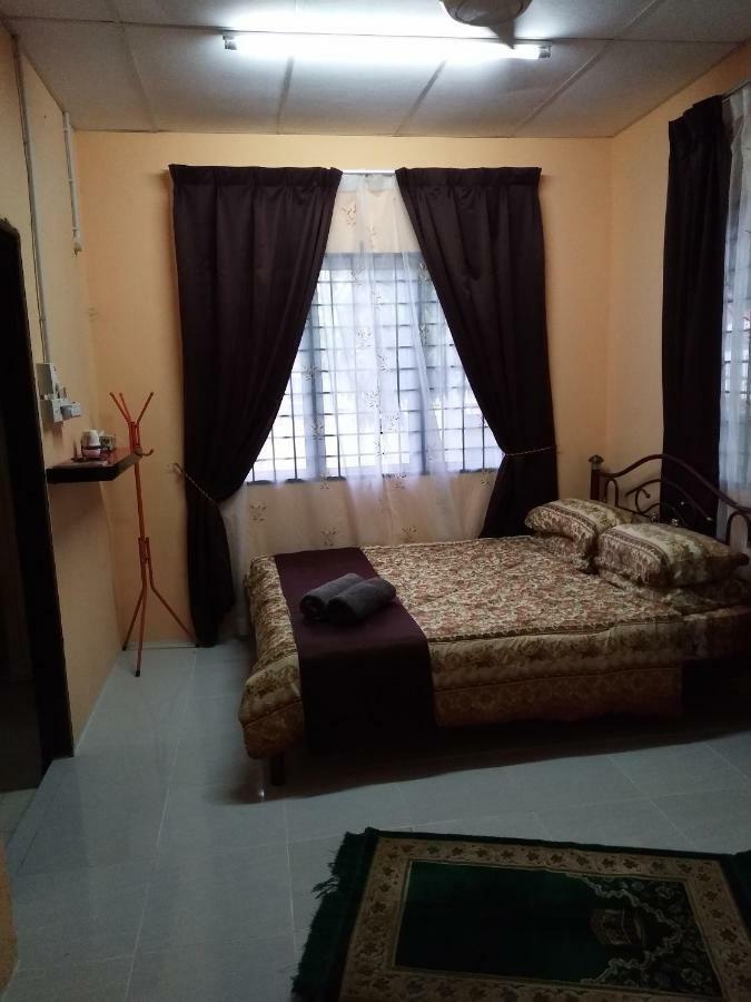 De La Homestay Άλορ Σταρ Εξωτερικό φωτογραφία